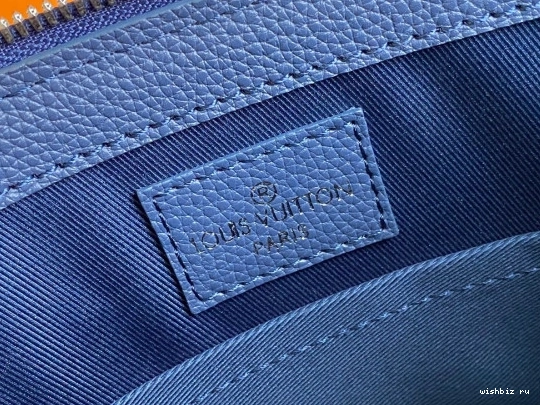 WIS LOUIS VUITTON SAC PLAT ZIPPÉ 0723